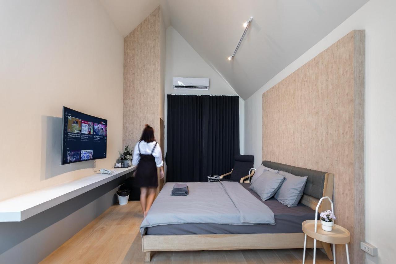Nidhra นิทรา Apartment Ban Lat Krachaeng Exterior photo