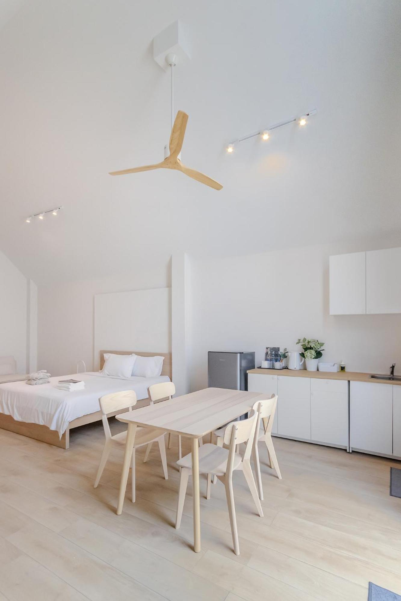 Nidhra นิทรา Apartment Ban Lat Krachaeng Exterior photo
